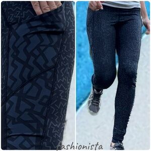 LULULEMON Seawheeze 2015 Speed Tight III Half Navy Half Black with Squiggles Sz6